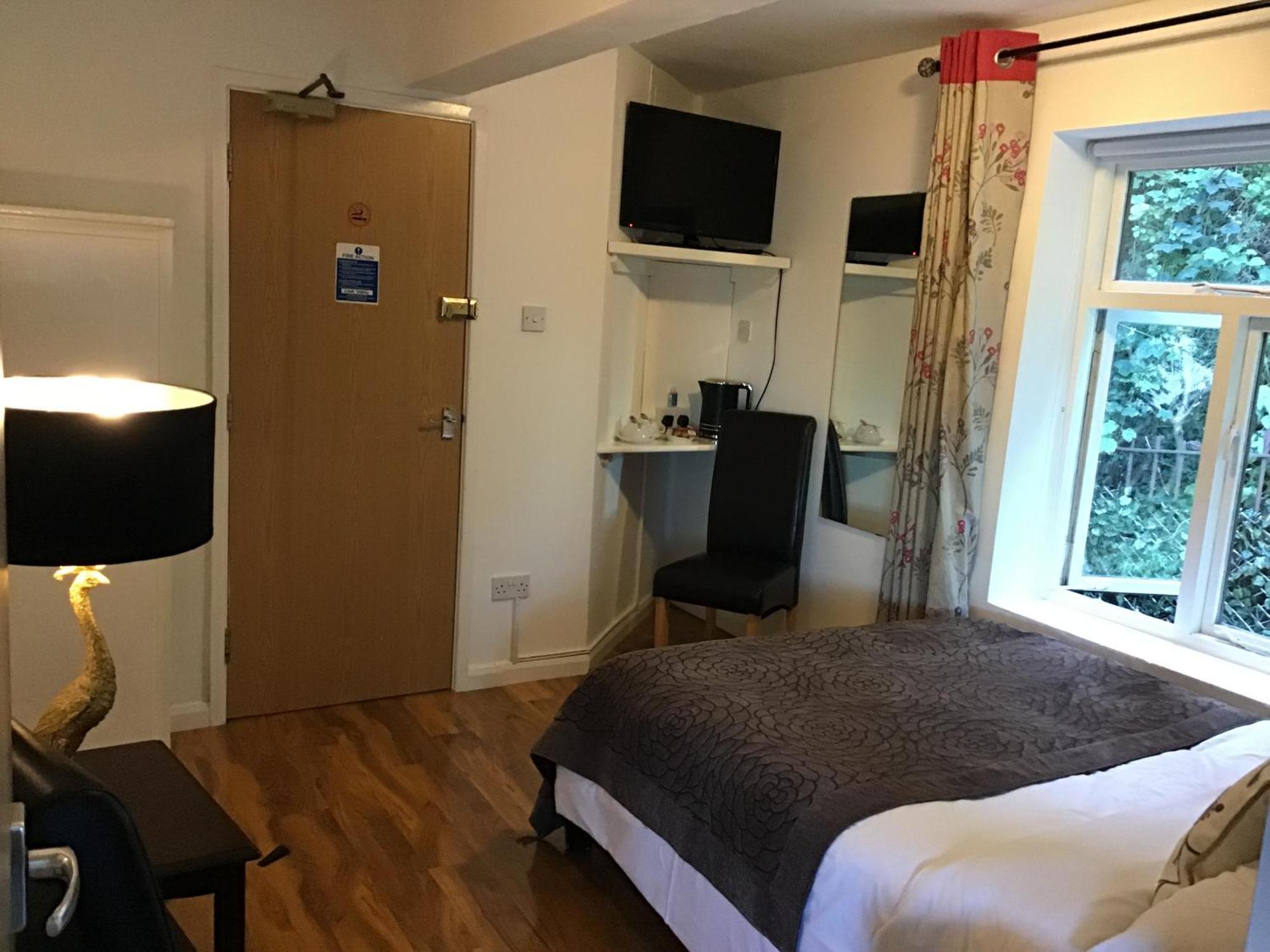 Sids Restaurant And Bar With Rooms Cardiff Dış mekan fotoğraf