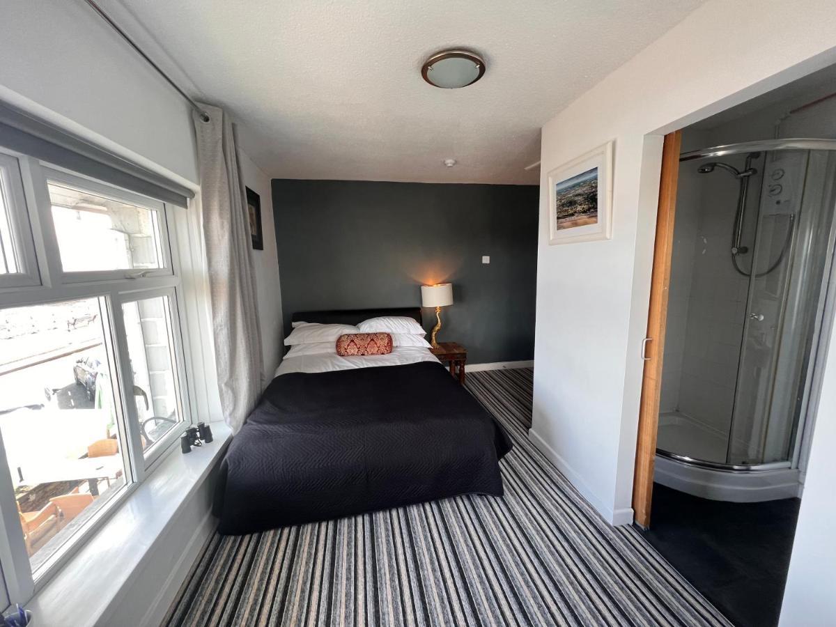 Sids Restaurant And Bar With Rooms Cardiff Dış mekan fotoğraf
