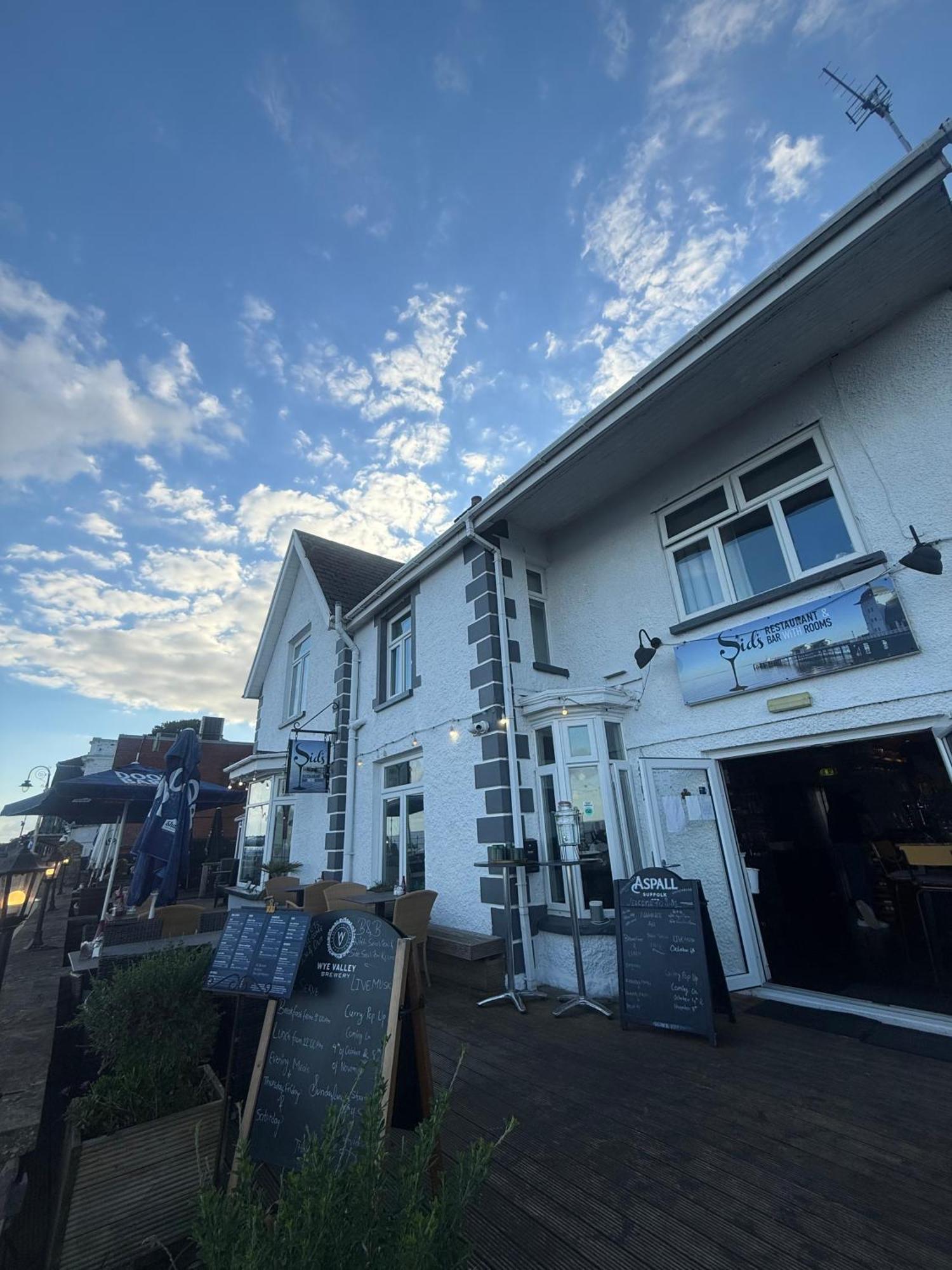Sids Restaurant And Bar With Rooms Cardiff Dış mekan fotoğraf